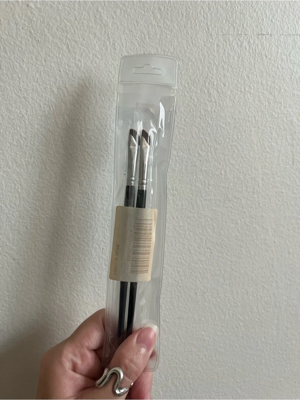 Angled Eye Brush Duo - Black